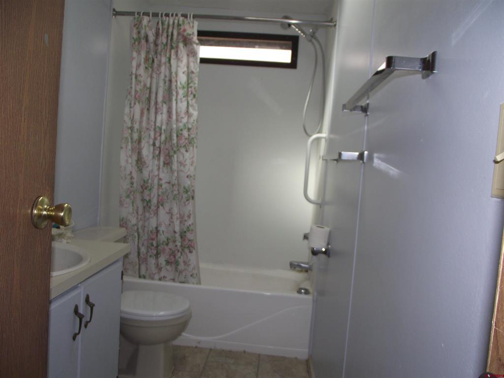 383 S Hillcrest Drive Montrose CO 81401