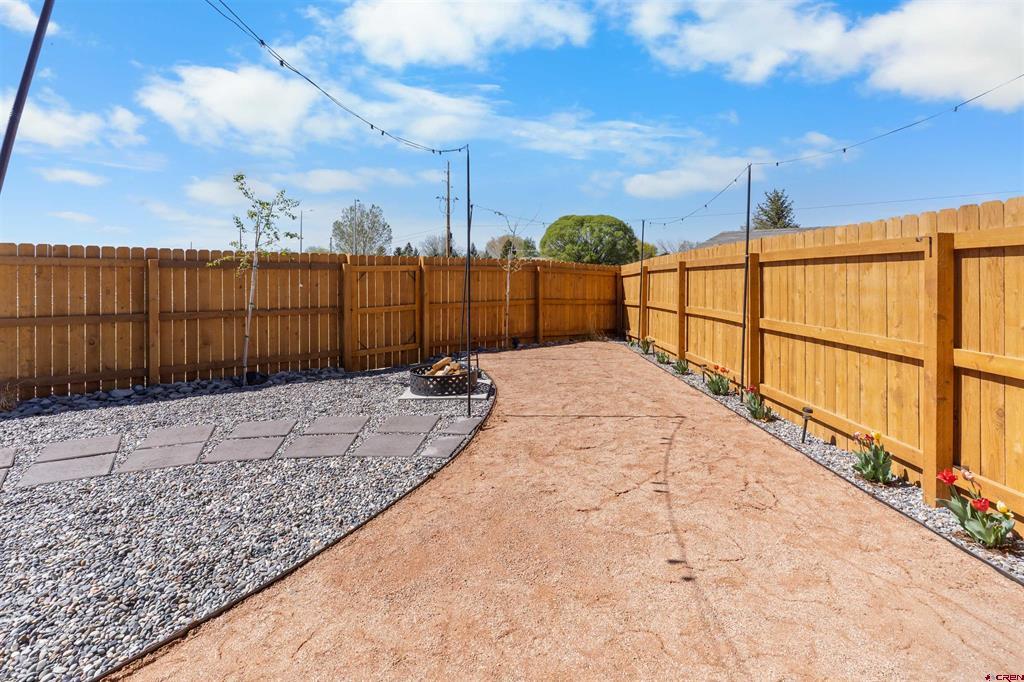 1445 Magpie Gulch Street Montrose CO 81401