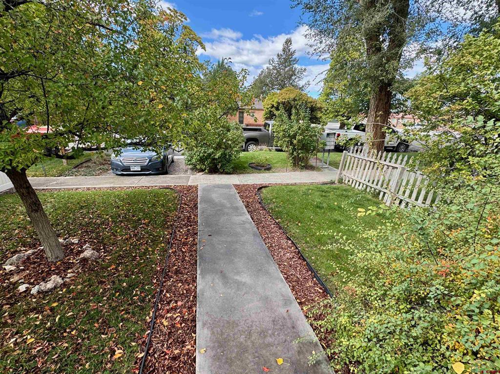 930 S 1st Street Montrose CO 81401