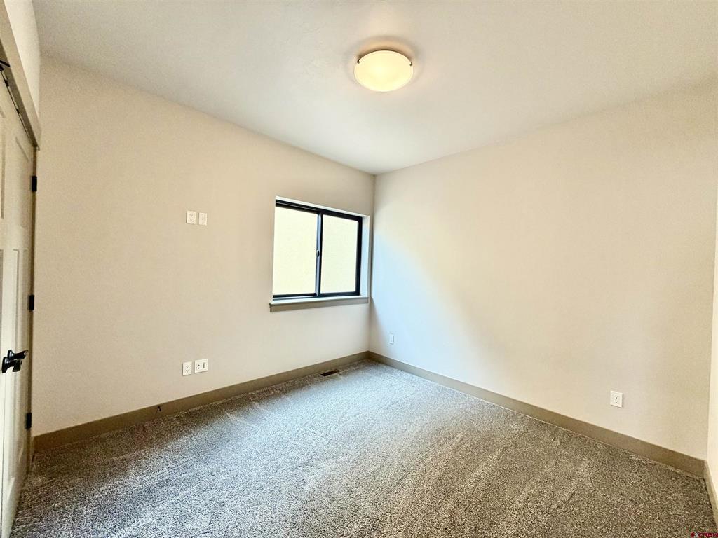 3305 Peregrine Loop Montrose CO 81401
