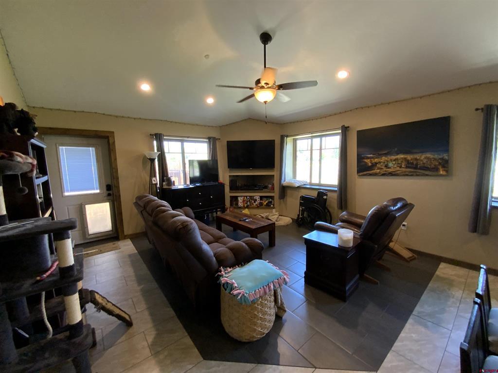 725 W Arthur Avenue Gunnison CO 81230