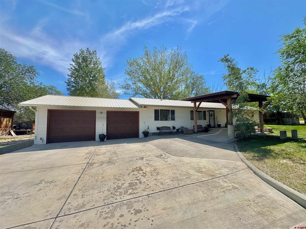 8844 6075 Road Montrose CO 81401
