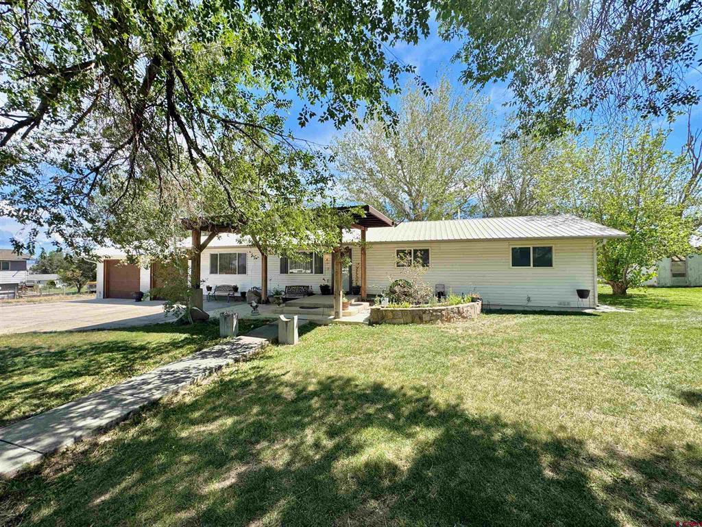 8844 6075 Road Montrose CO 81401