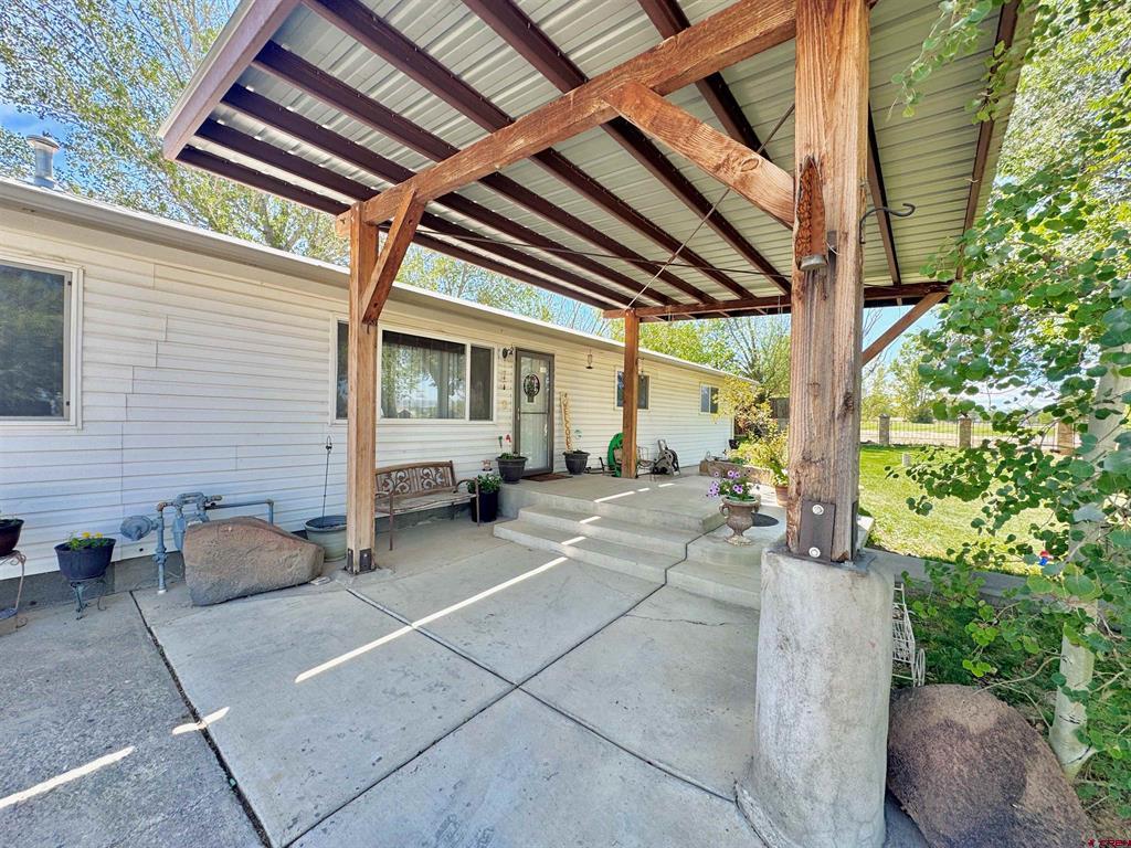 8844 6075 Road Montrose CO 81401