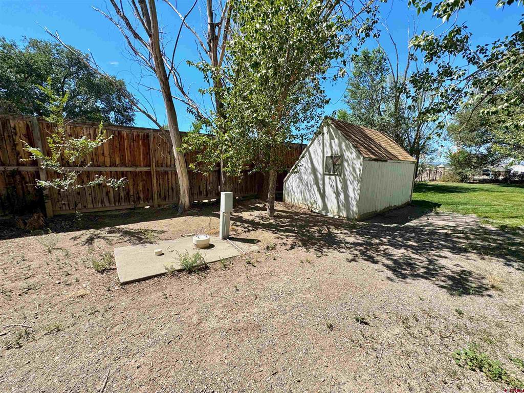 8844 6075 Road Montrose CO 81401