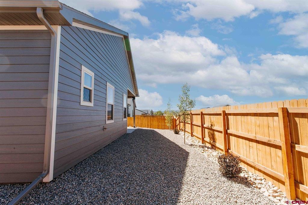 1629 Fivemile Creek Avenue Montrose CO 81401