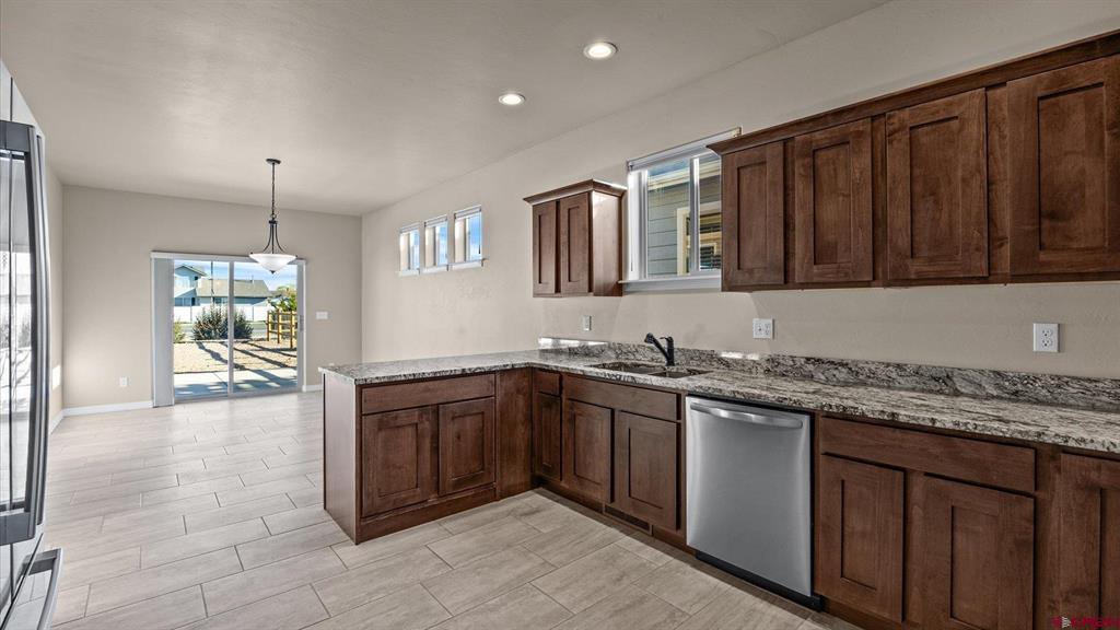 2105 Market Street Montrose CO 81401