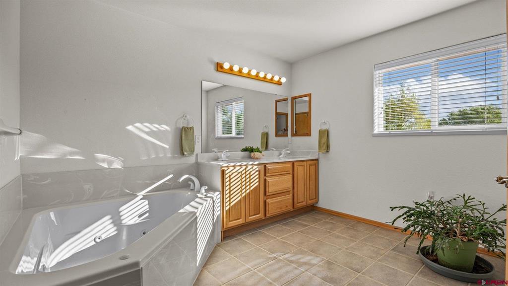 20473 Tulip Circle Montrose CO 81403
