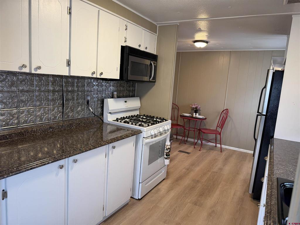 383 S Hillcrest Drive Montrose CO 81401