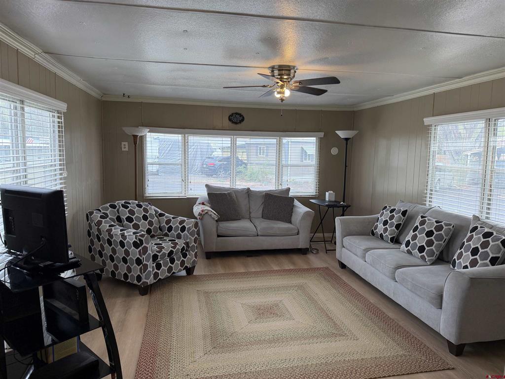 383 S Hillcrest Drive Montrose CO 81401