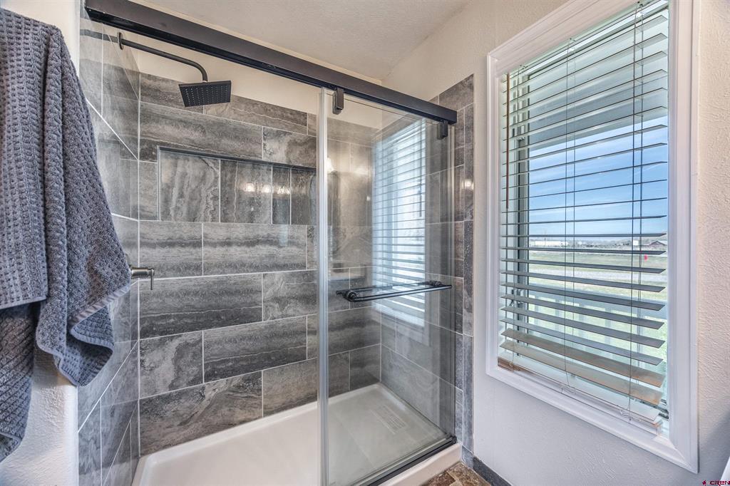 19555 6575 Road Montrose CO 81403
