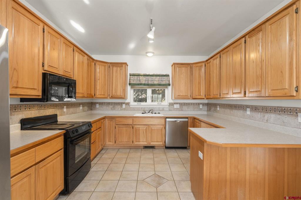 758 E Cedar Bayfield CO 81122