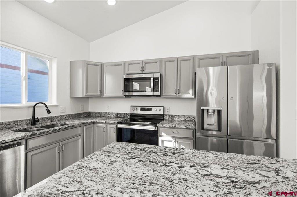 819 Howard Fork Avenue Montrose CO 81403