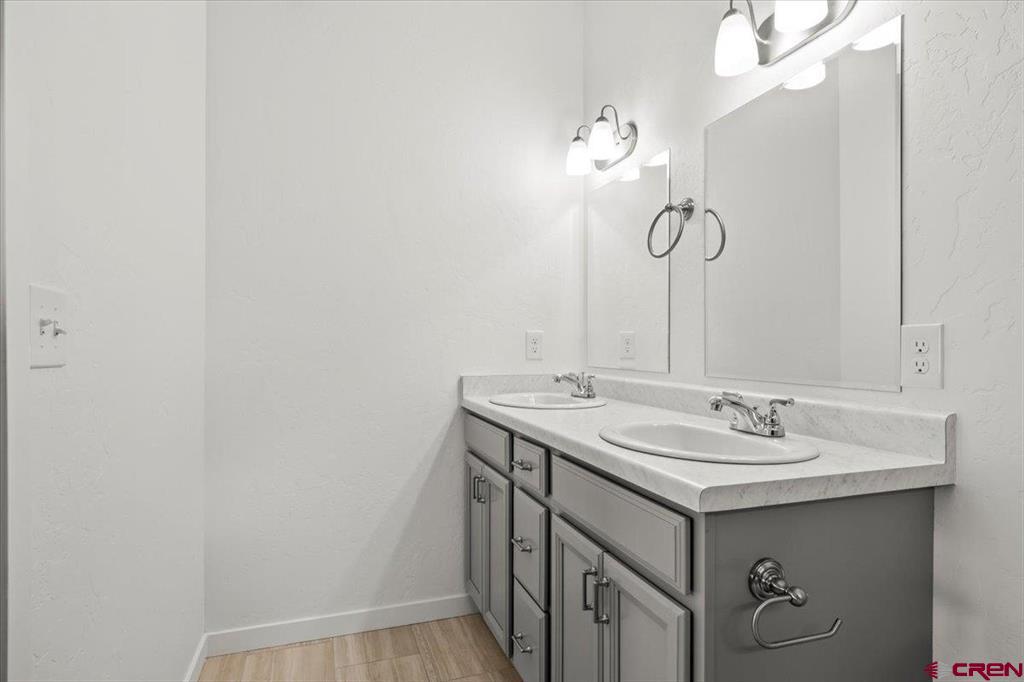 819 Howard Fork Avenue Montrose CO 81403