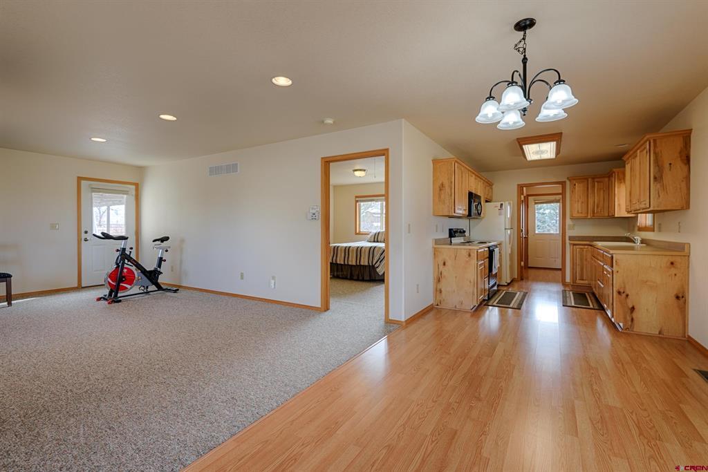 9439 6097 Road Montrose CO 81401