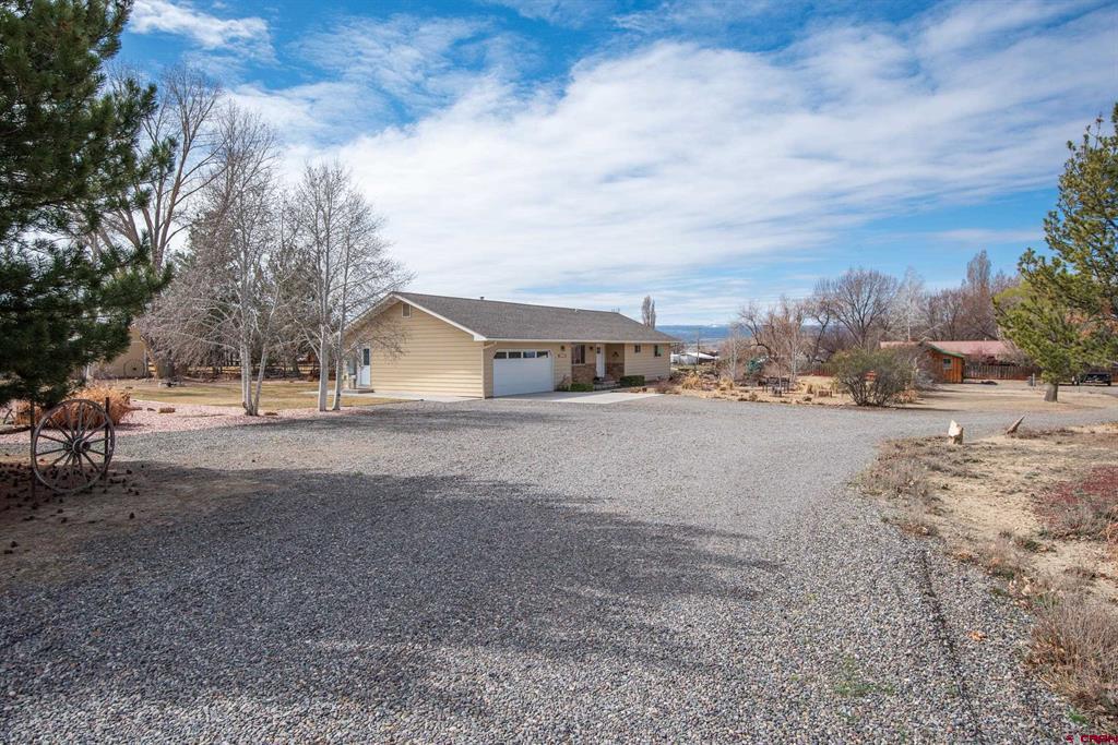 9439 6097 Road Montrose CO 81401