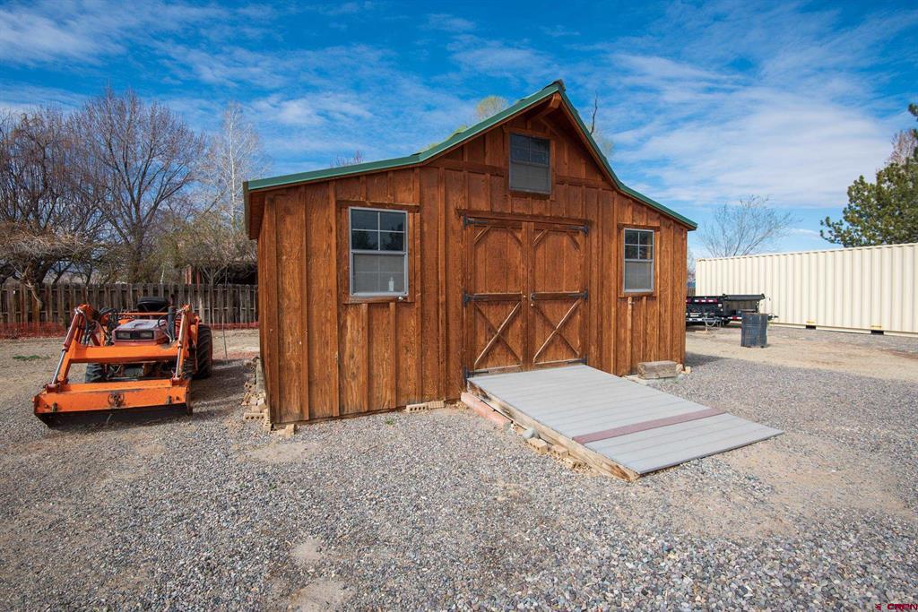 9439 6097 Road Montrose CO 81401