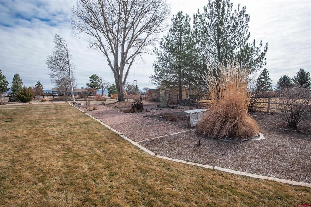 9439 6097 Road Montrose CO 81401