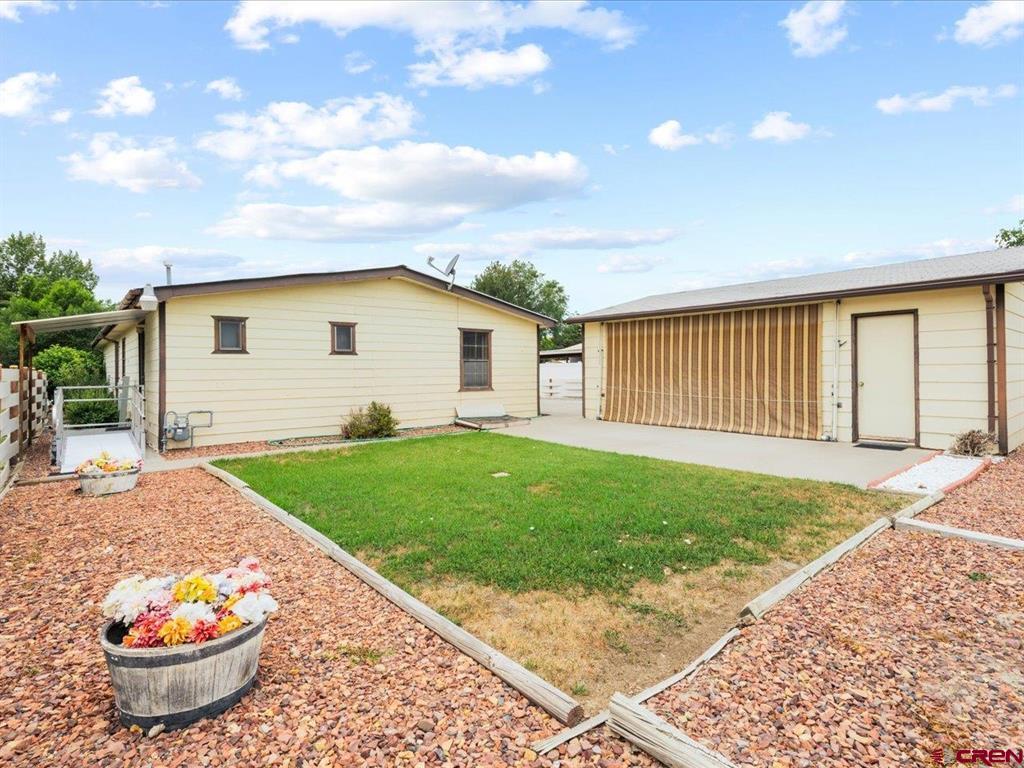 1524 Arizona Street Montrose CO 81401