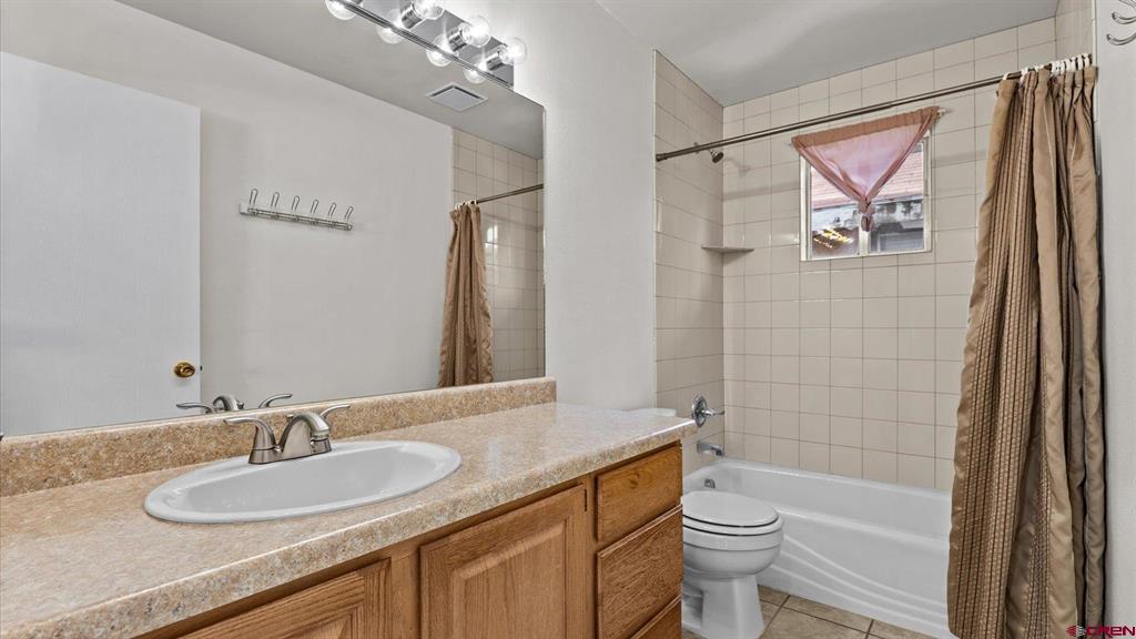 918 S 10th Street Montrose CO 81401