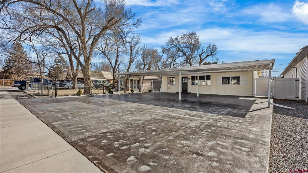 918 S 10th Street Montrose CO 81401