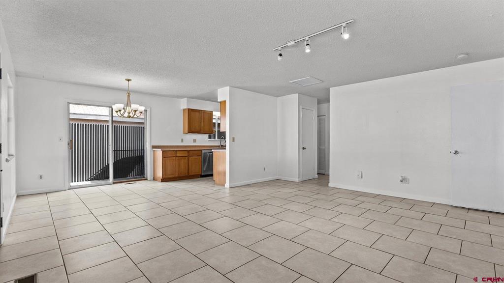 918 S 10th Street Montrose CO 81401