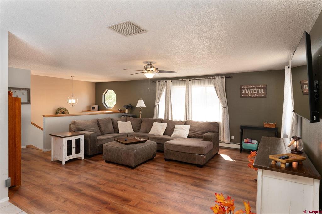 1538 Manchester Drive Montrose CO 81401