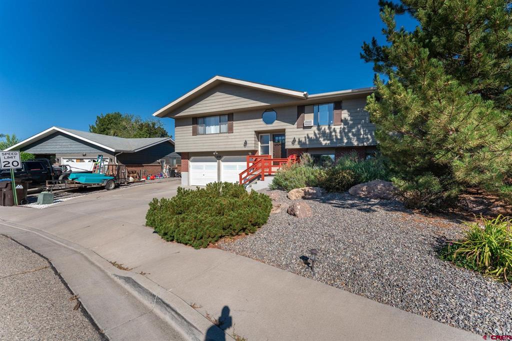 1538 Manchester Drive Montrose CO 81401