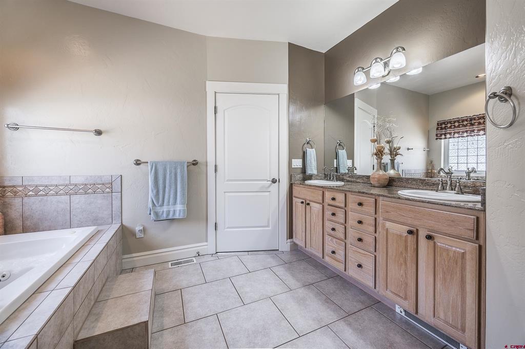 3715 Lone Tree Lane Montrose CO 81403