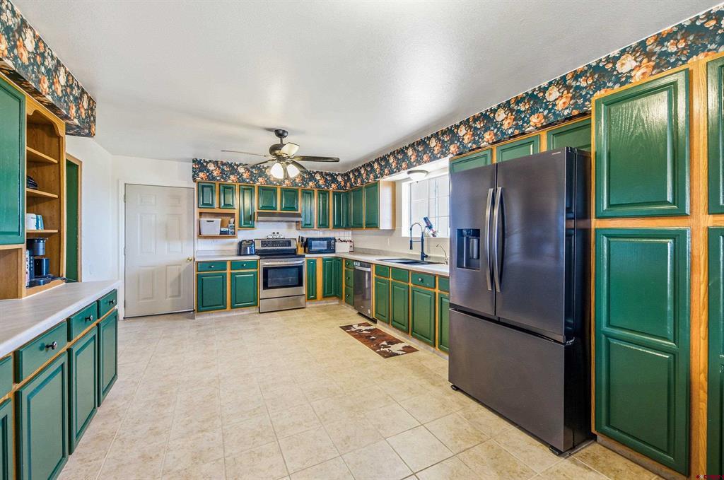 19001 Dave Wood Road Montrose CO 81403
