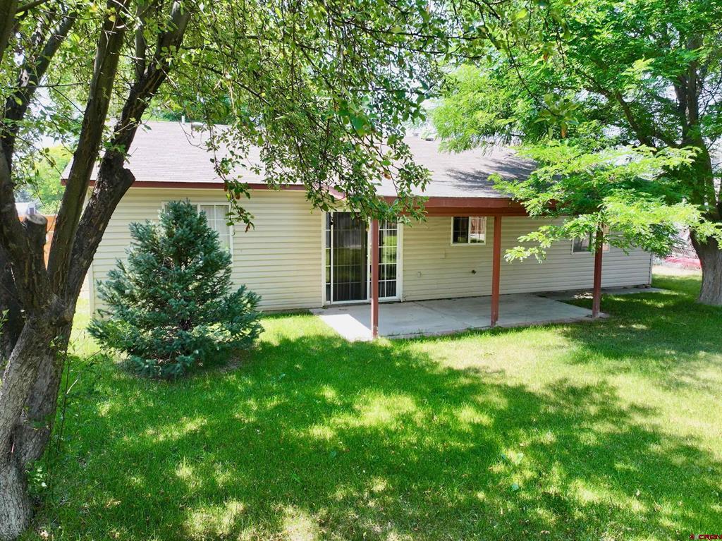 1909 Ouray Drive Montrose CO 81401