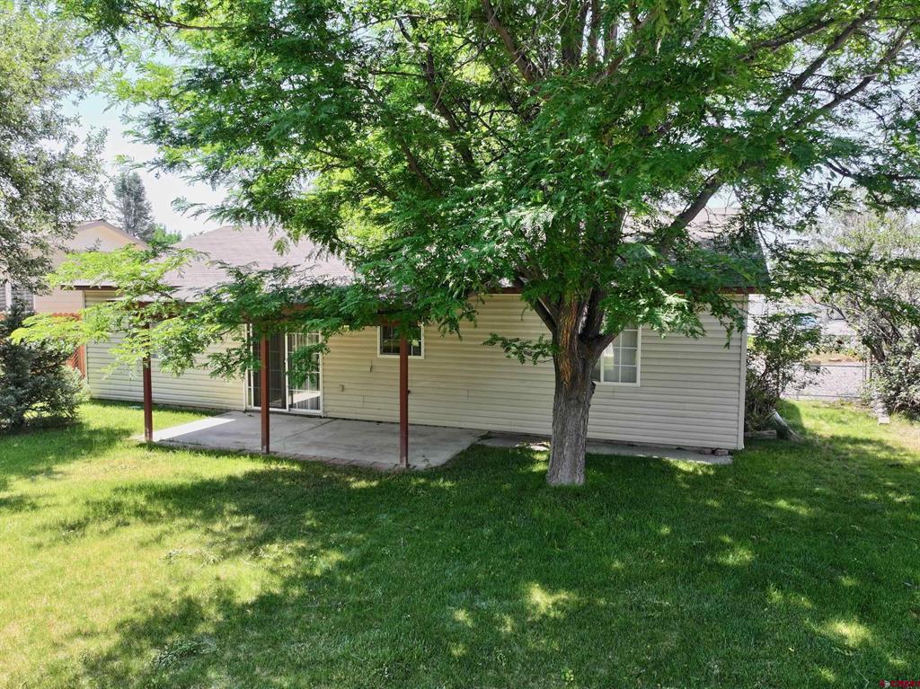 1909 Ouray Drive Montrose CO 81401