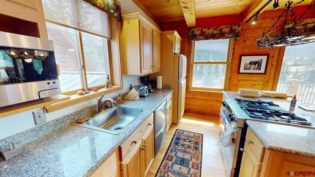 5901 Hinsdale County 30 Road Lake City CO 81235