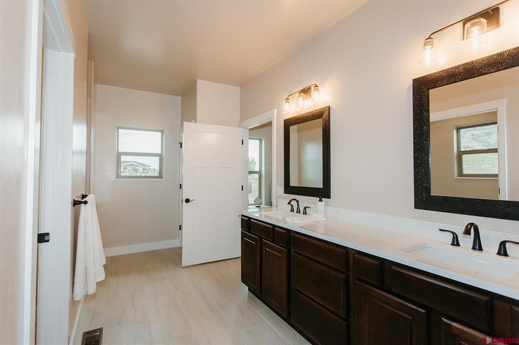 22207 6840 Court Montrose CO 81403