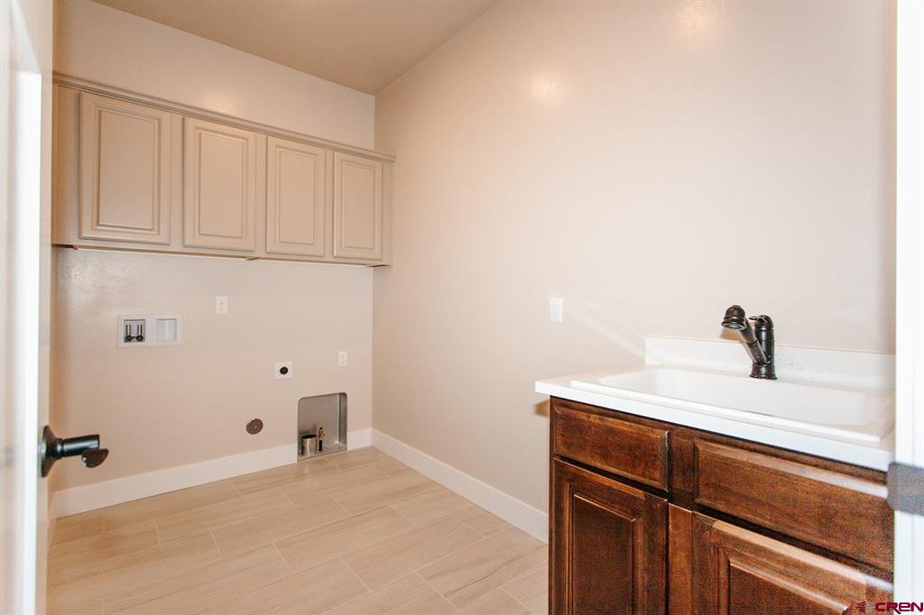 22207 6840 Court Montrose CO 81403