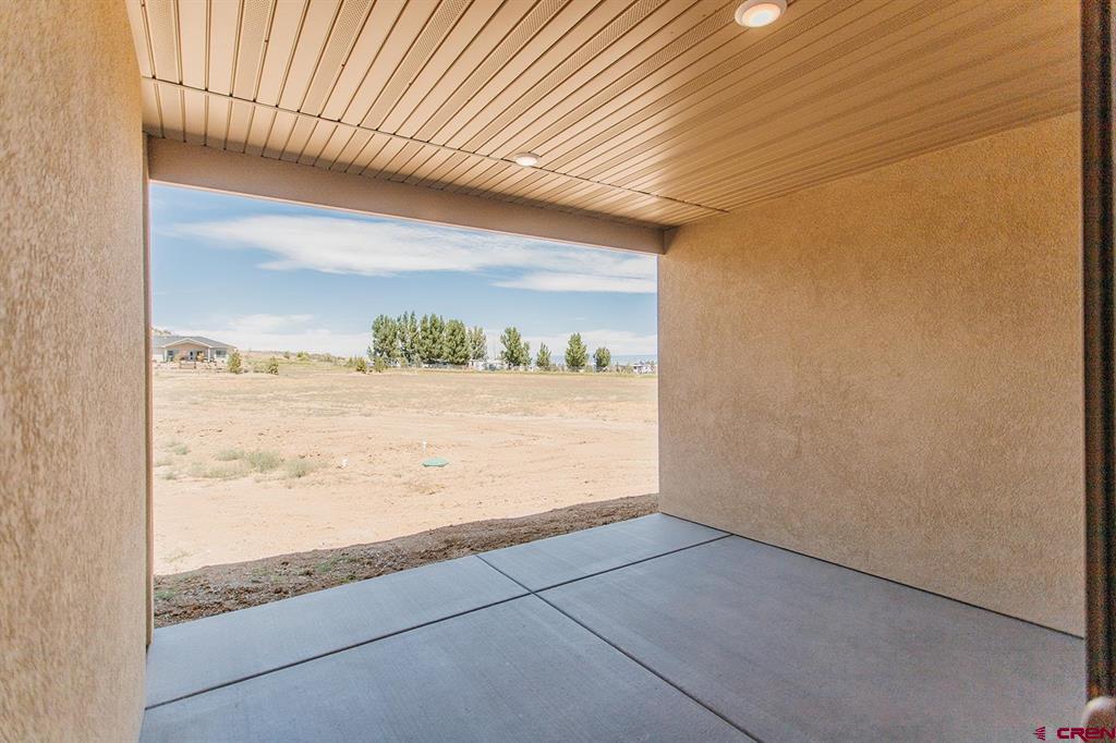 22207 6840 Court Montrose CO 81403