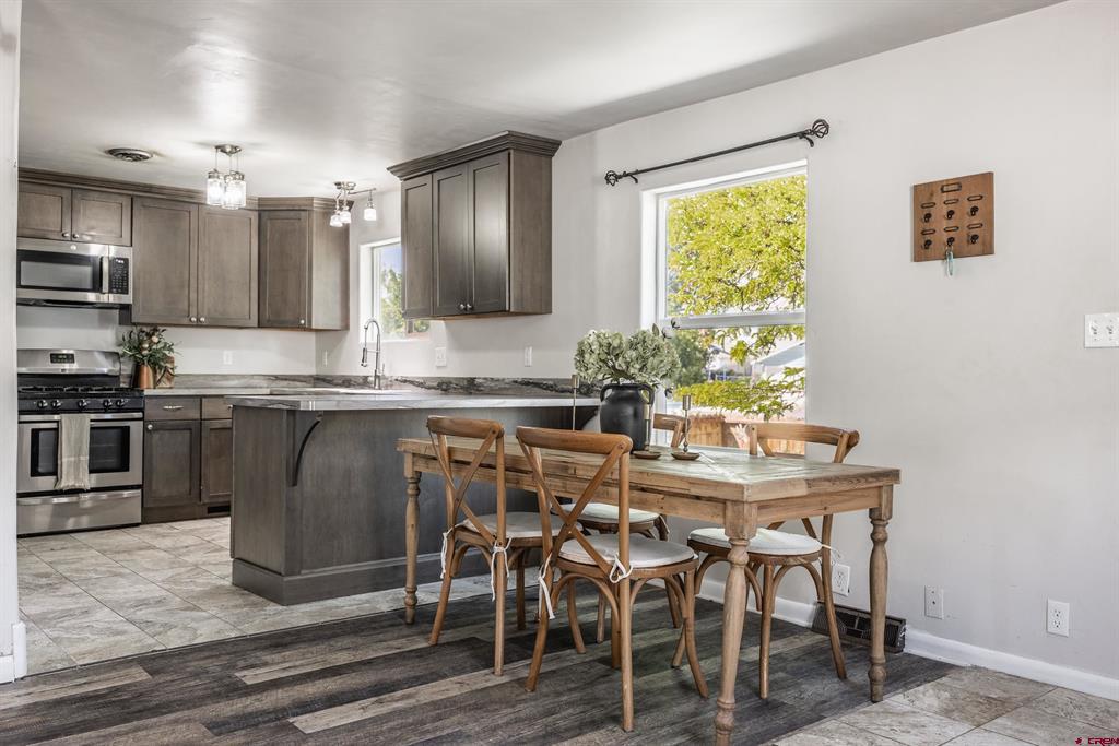 530 N Park Avenue Montrose CO 81401