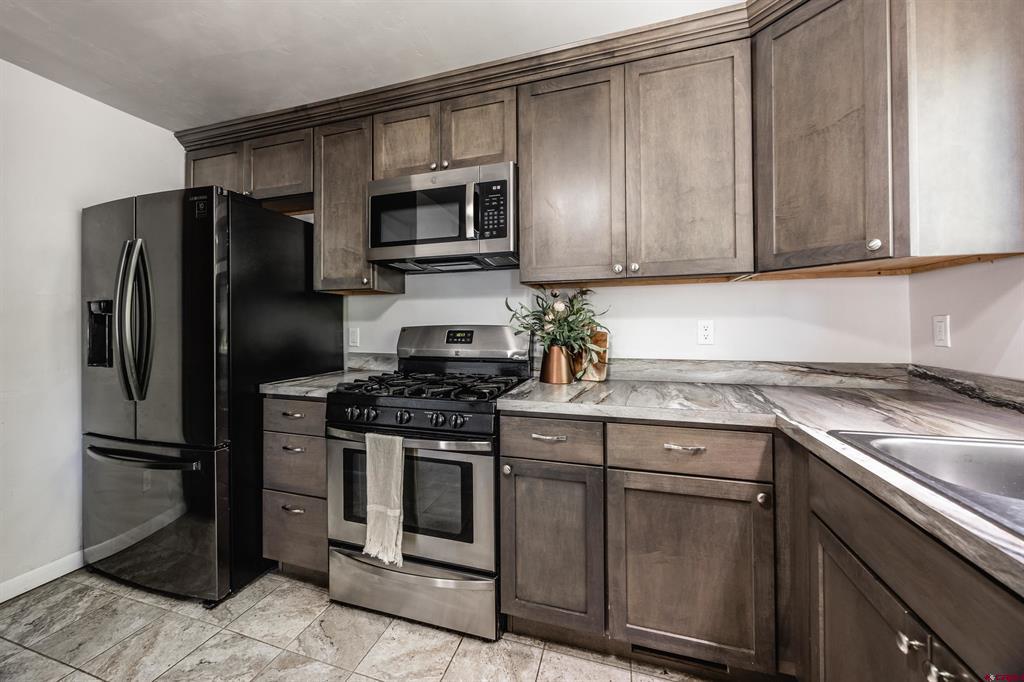530 N Park Avenue Montrose CO 81401