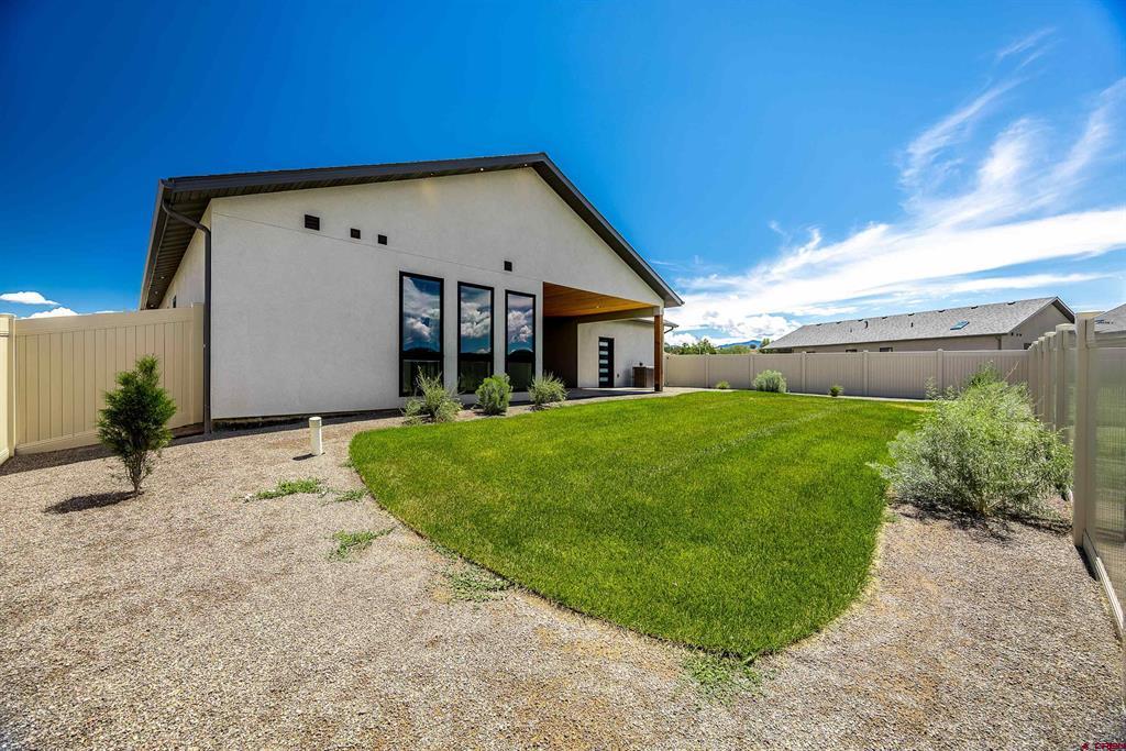 3447 Kestrel Loop Montrose CO 81401