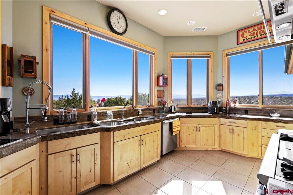 15773 6000 Road Montrose CO 81403