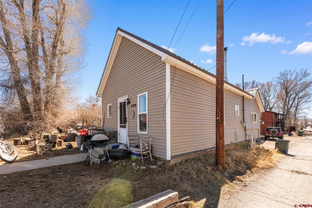 709 W New York Avenue Gunnison CO 81230
