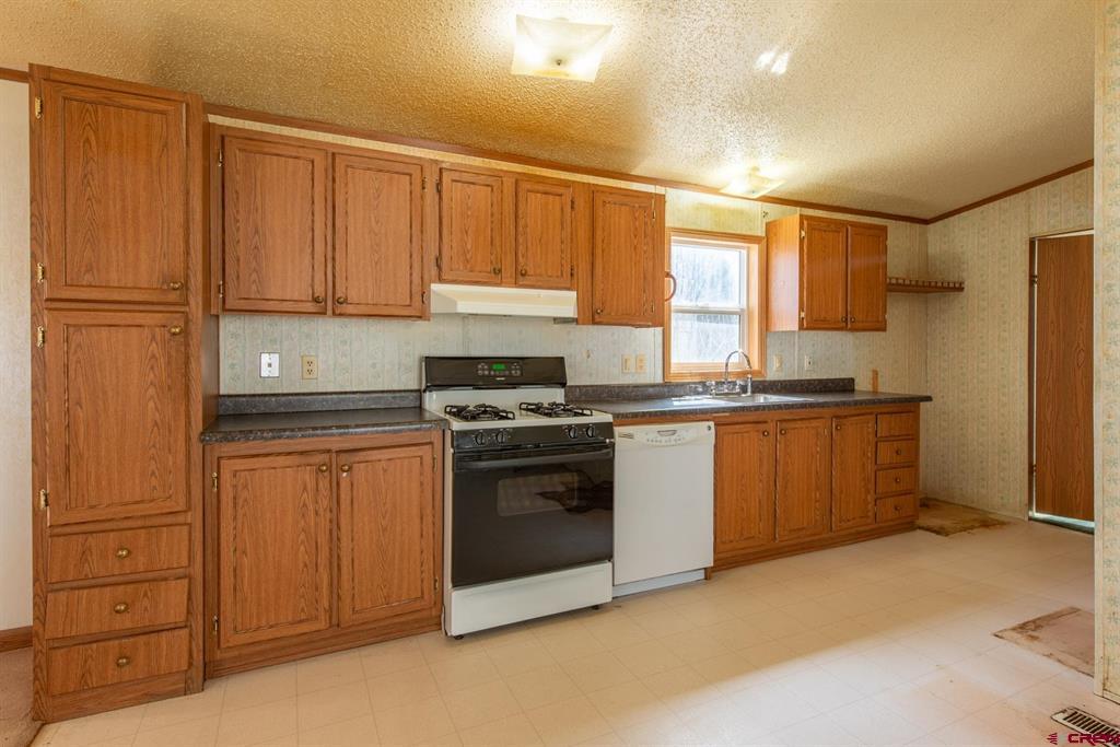 901 6530 Road Montrose CO 81401