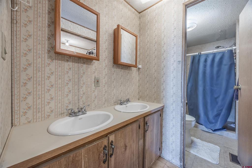 64372 Jig Road Montrose CO 81401