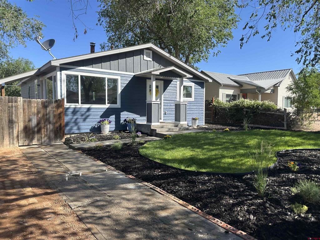 739 S 8th Street Montrose CO 81401