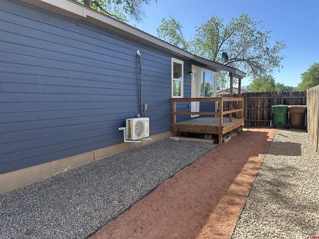 739 S 8th Street Montrose CO 81401