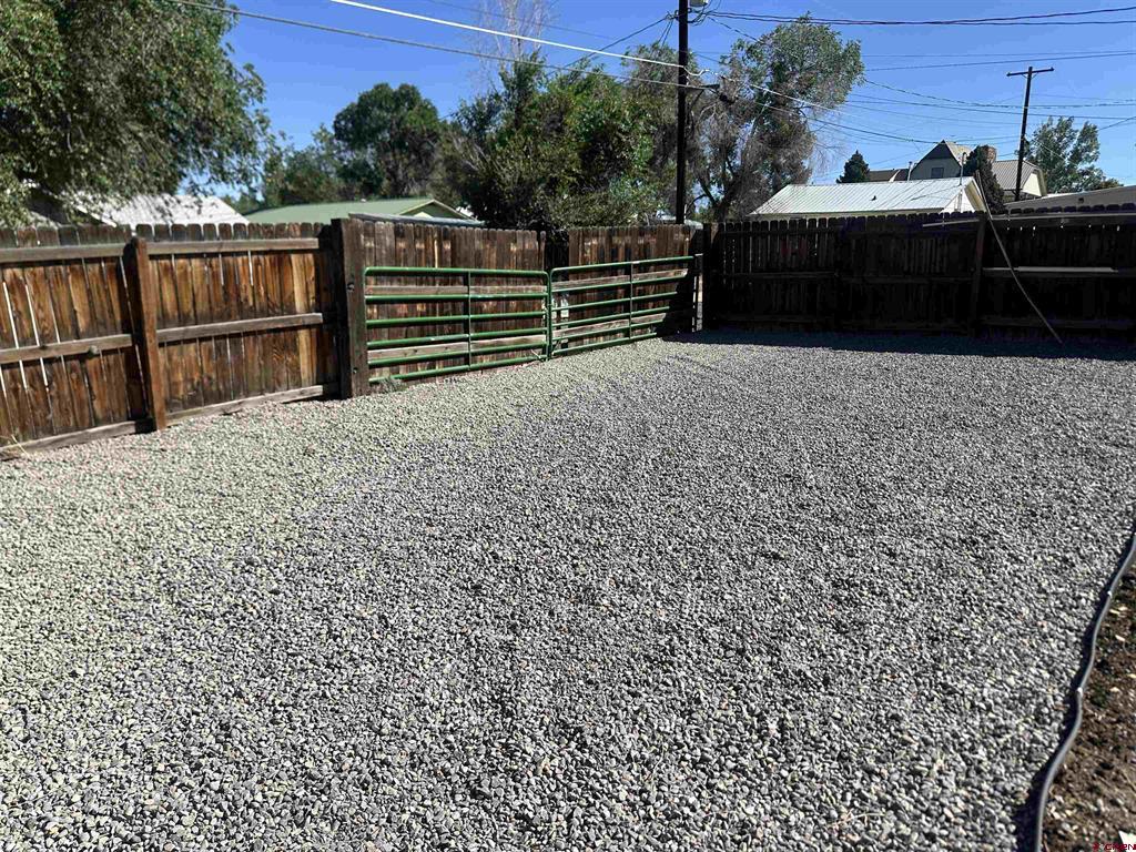 739 S 8th Street Montrose CO 81401