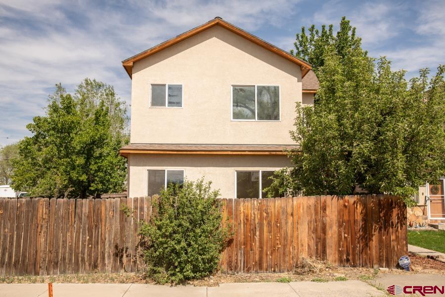 101 S 3rd Street Montrose CO 81401