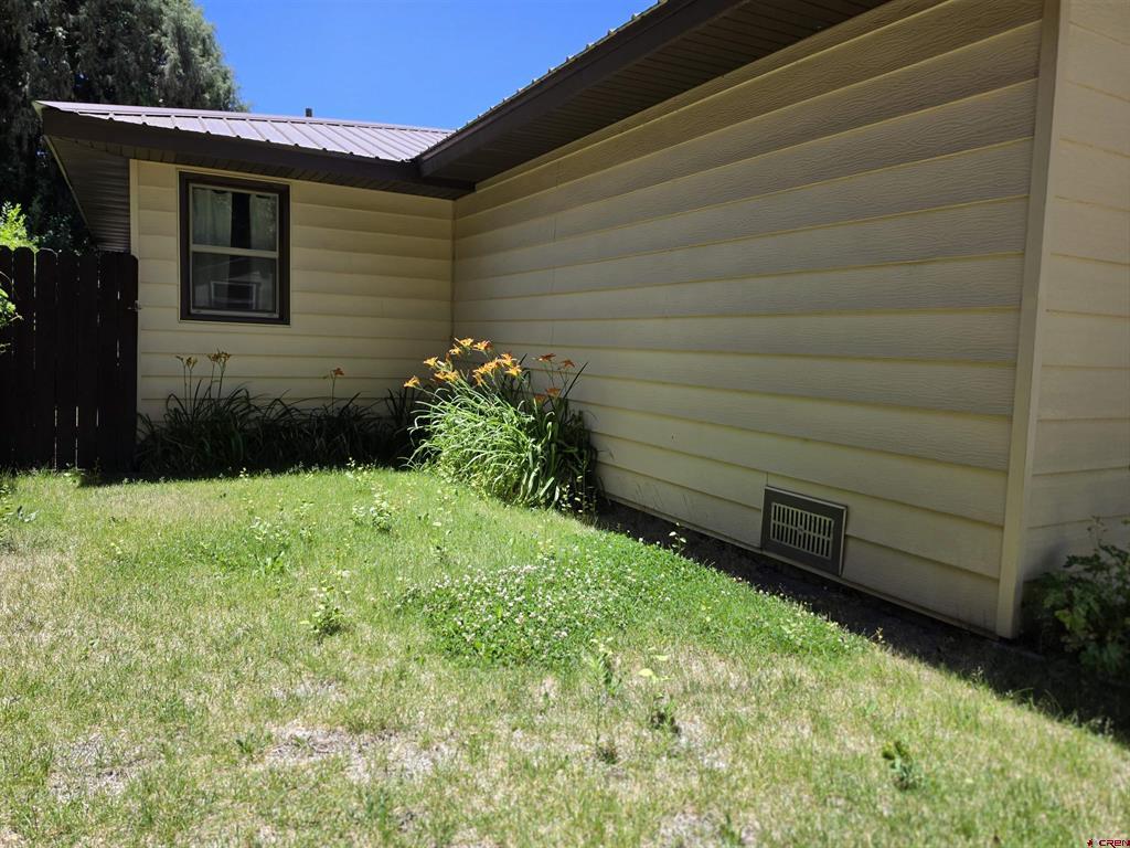 711 1st Street Alamosa CO 81101