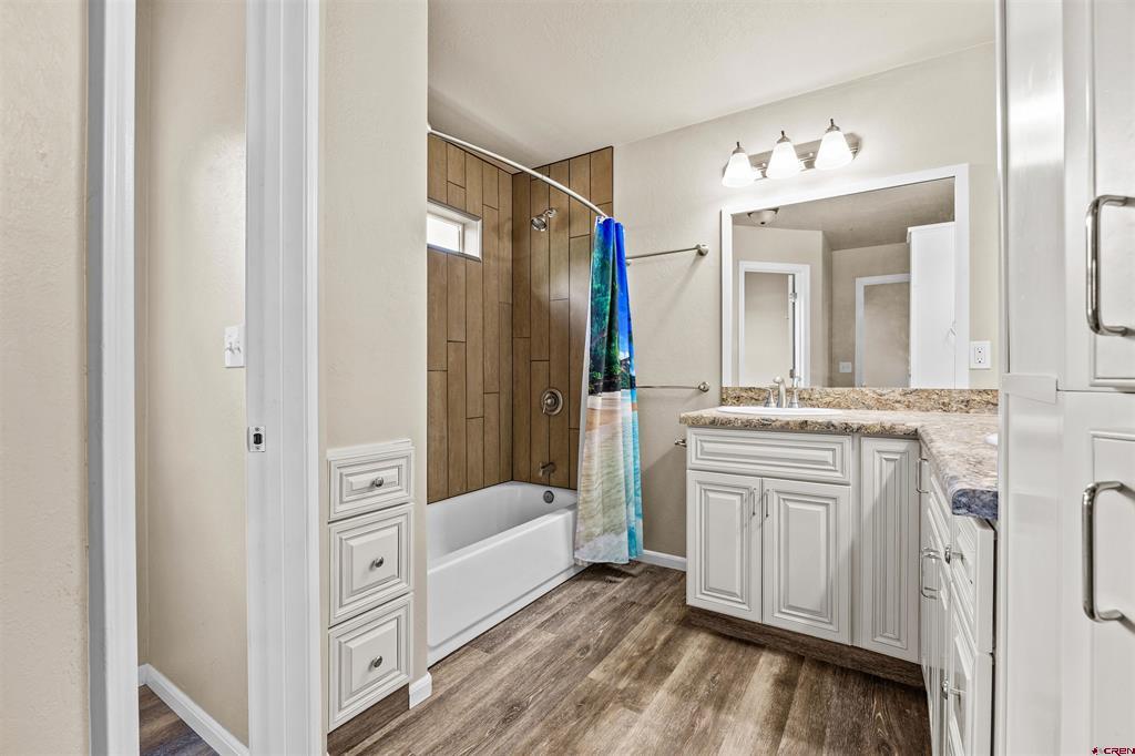 357 6410 Court Montrose CO 81403