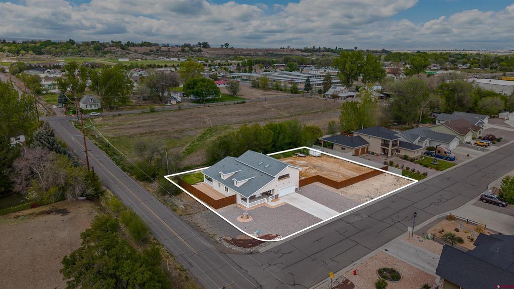 357 6410 Court Montrose CO 81403